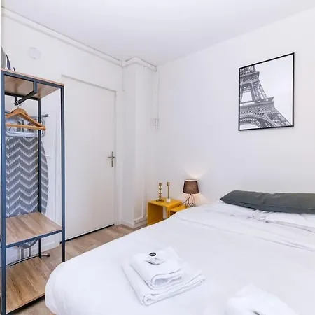 Studio Parking Gratuit, Wifi - Fibre, Confort Eclaire Apartment Grenoble
