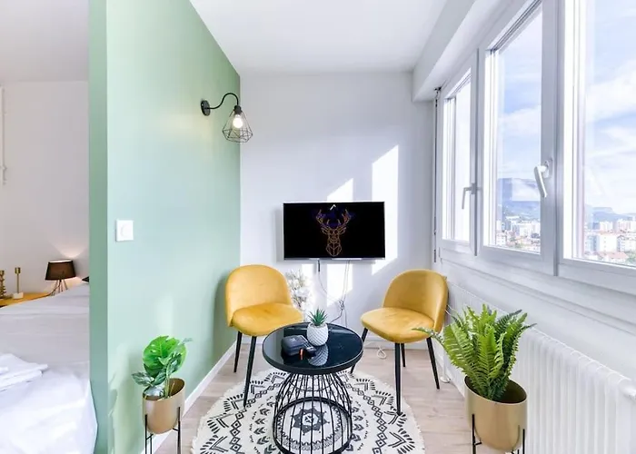 דירה Parking Gratuit, Wifi - Fibre, Confort Eclaire *